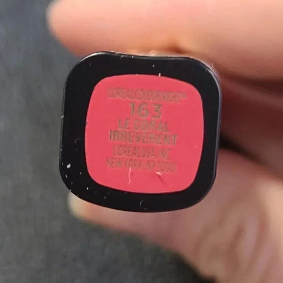 L'Oreal Paris Colour Riche Intense Matte Lipstick Le Corral Irreverent, 1.8 g - Picture 9 of 9